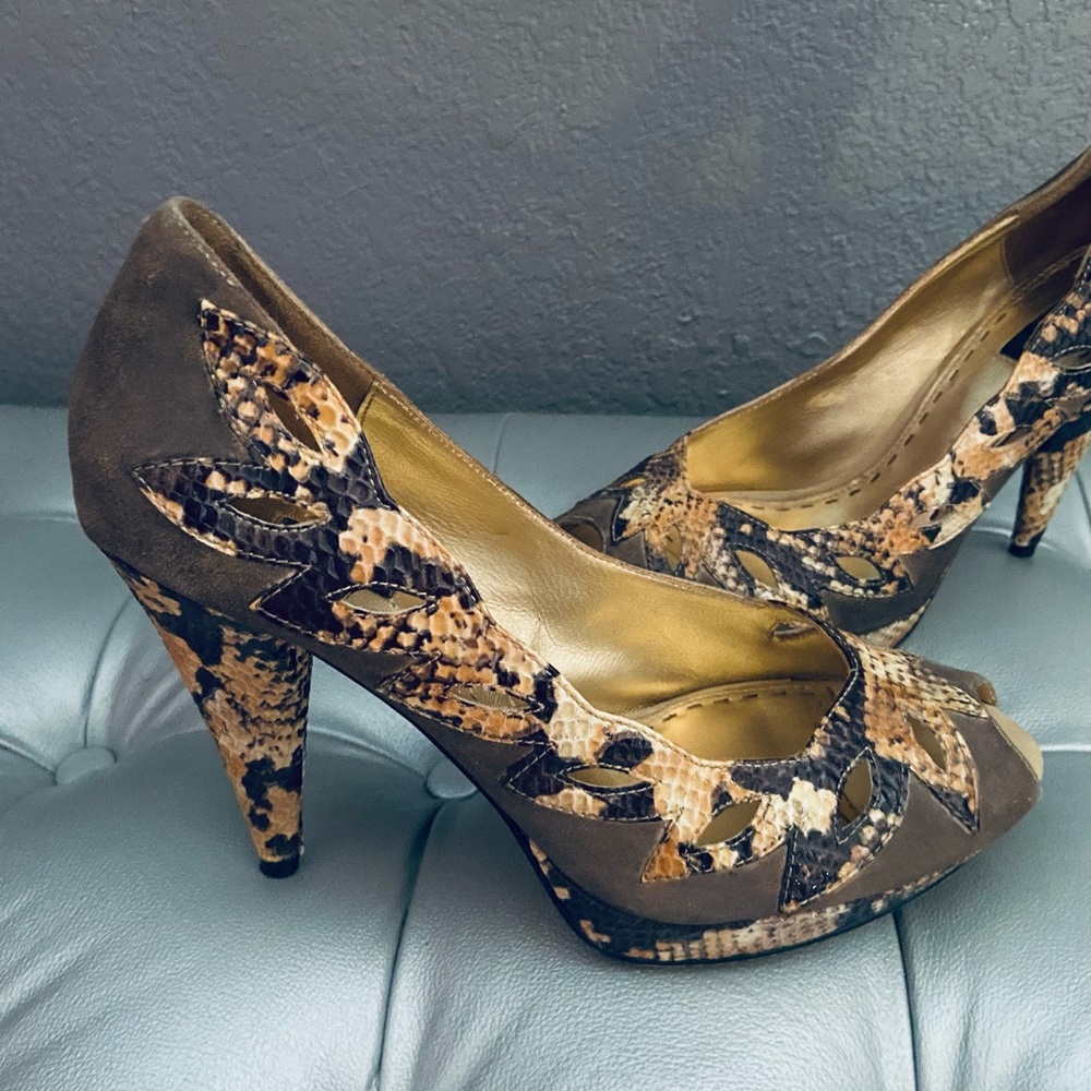 Mimco Beautiful Snakeskin & Suede Heels - EUR 39 : US 8